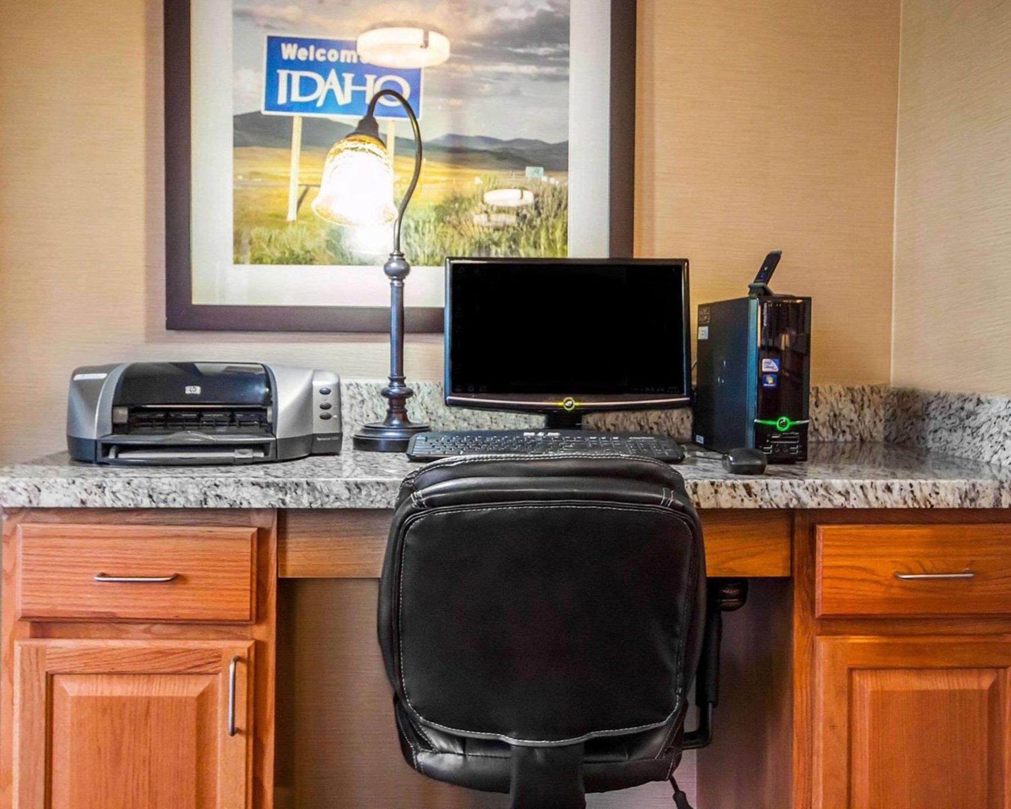 Quality Inn Покателло Екстер'єр фото